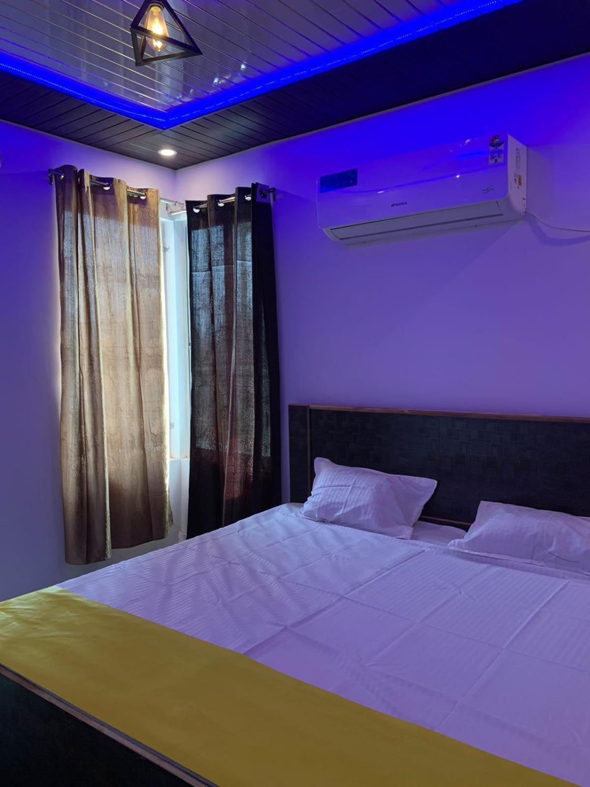 Privyrooms Gorakhpur Exteriér fotografie