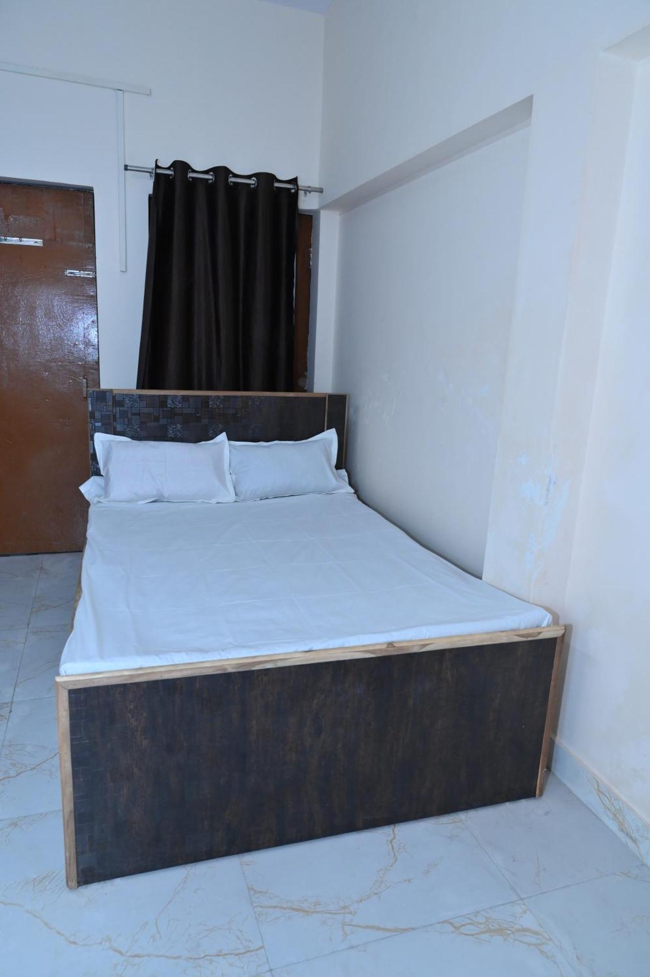 Privyrooms Gorakhpur Exteriér fotografie
