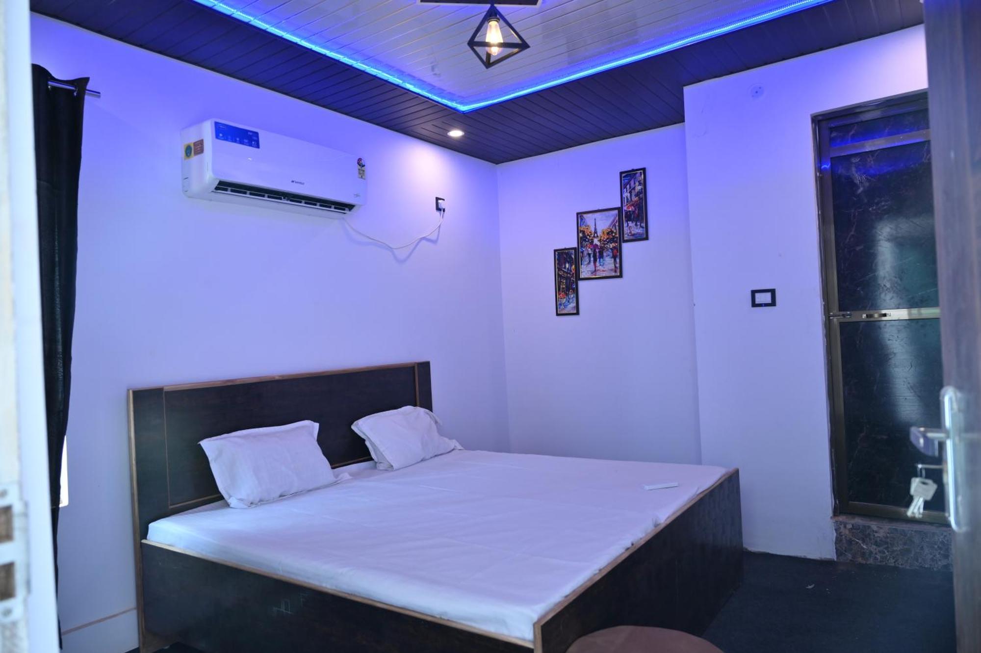 Privyrooms Gorakhpur Exteriér fotografie